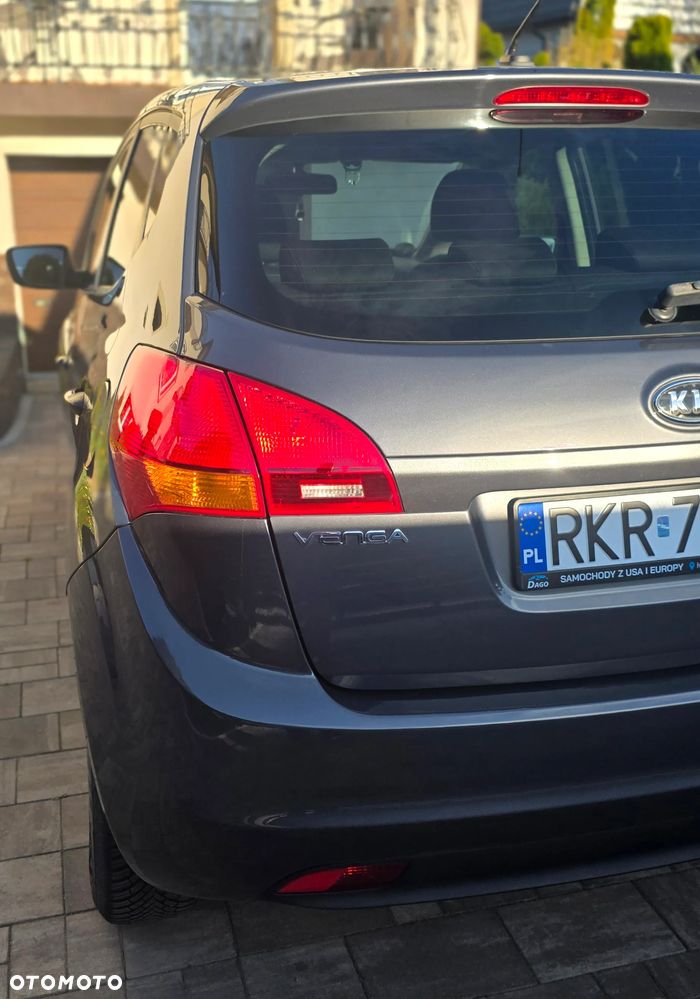 Kia Venga 1.4 CVVT Spirit - 8