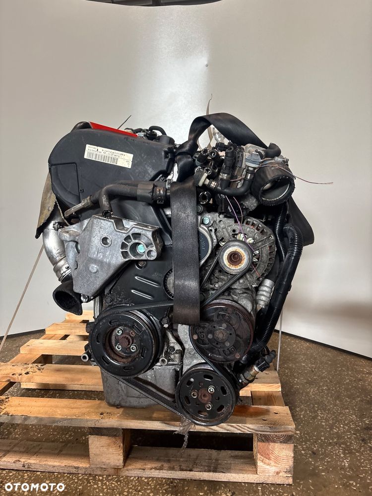 Silnik KOMPLETNY AUM VW AUDI A3 TT GOLF 1.8t 1.8  film video 150 koni Audi A3 - 1