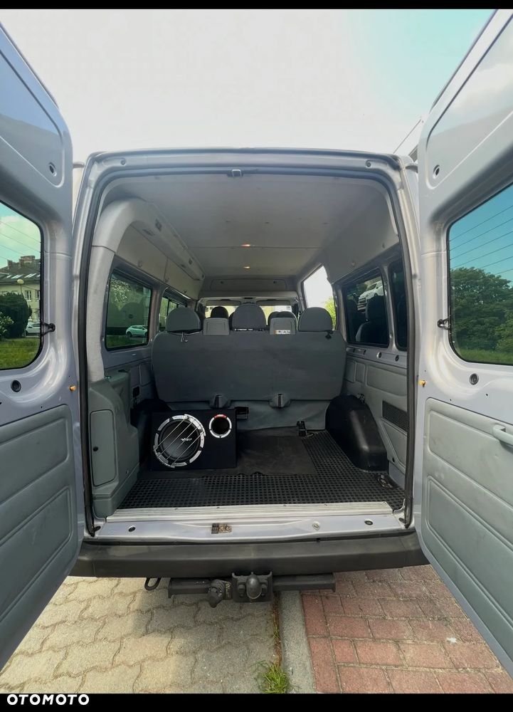 Ford Transit 300M Trend - 8