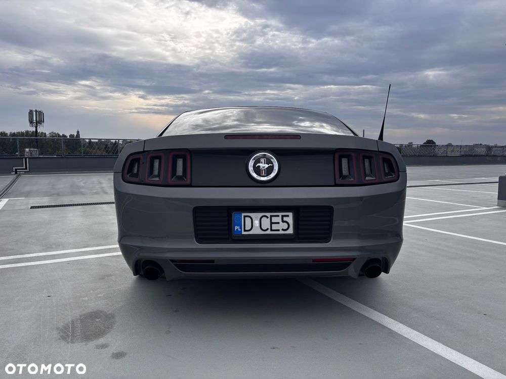 Ford Mustang - 10