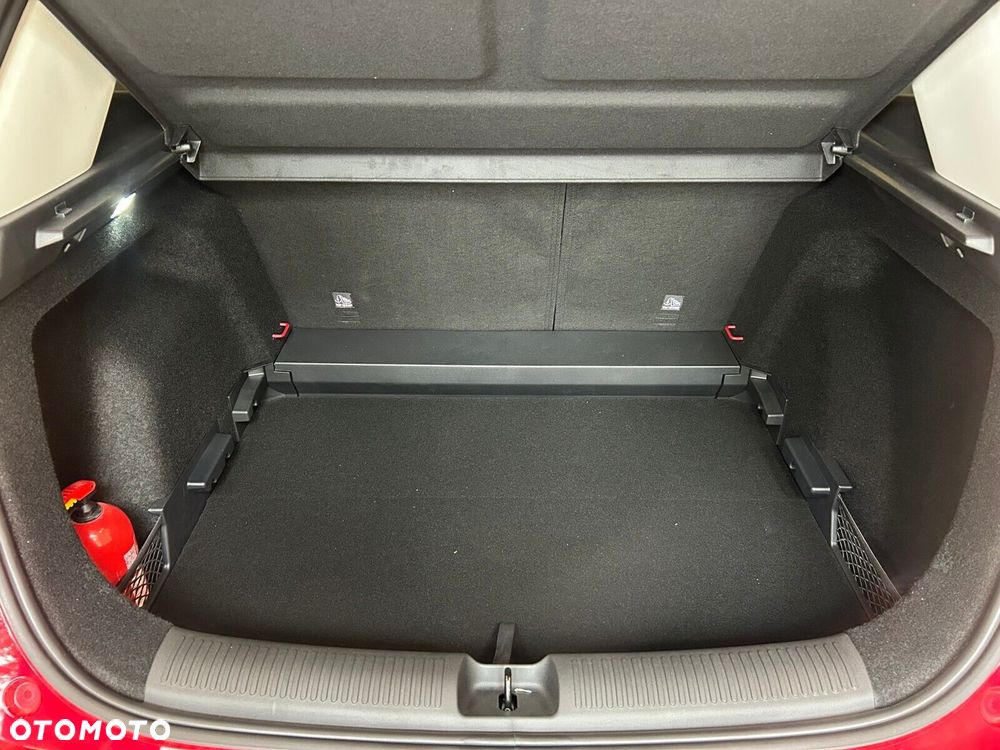 MG ZS - 15