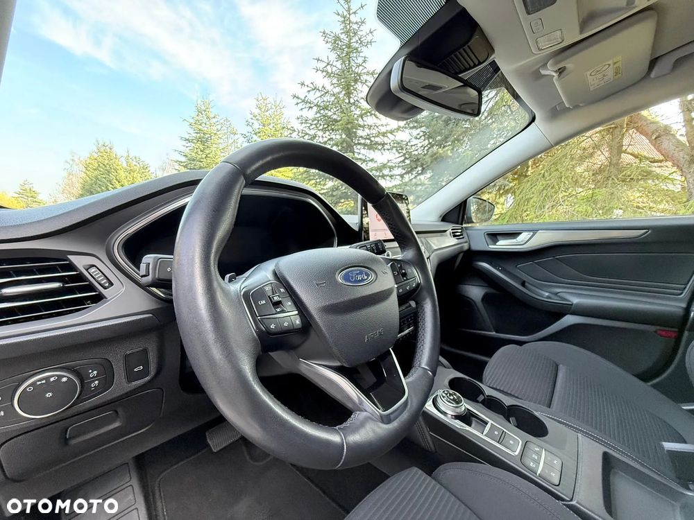 Ford Focus 1.5 EcoBoost Titanium X - 18
