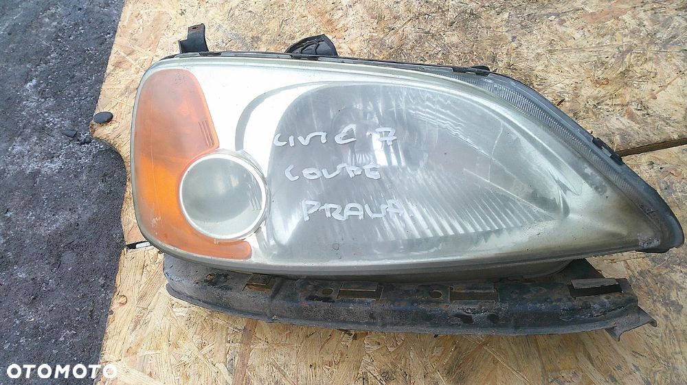 HONDA CIVIC VII COUPE LAMPA PRZEDNIA PRAWA - 2