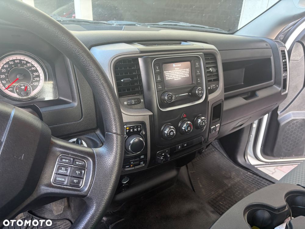 Dodge RAM - 24