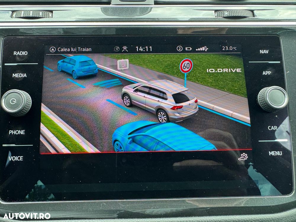 Volkswagen Tiguan 2.0 TDI SCR DSG Life - 23