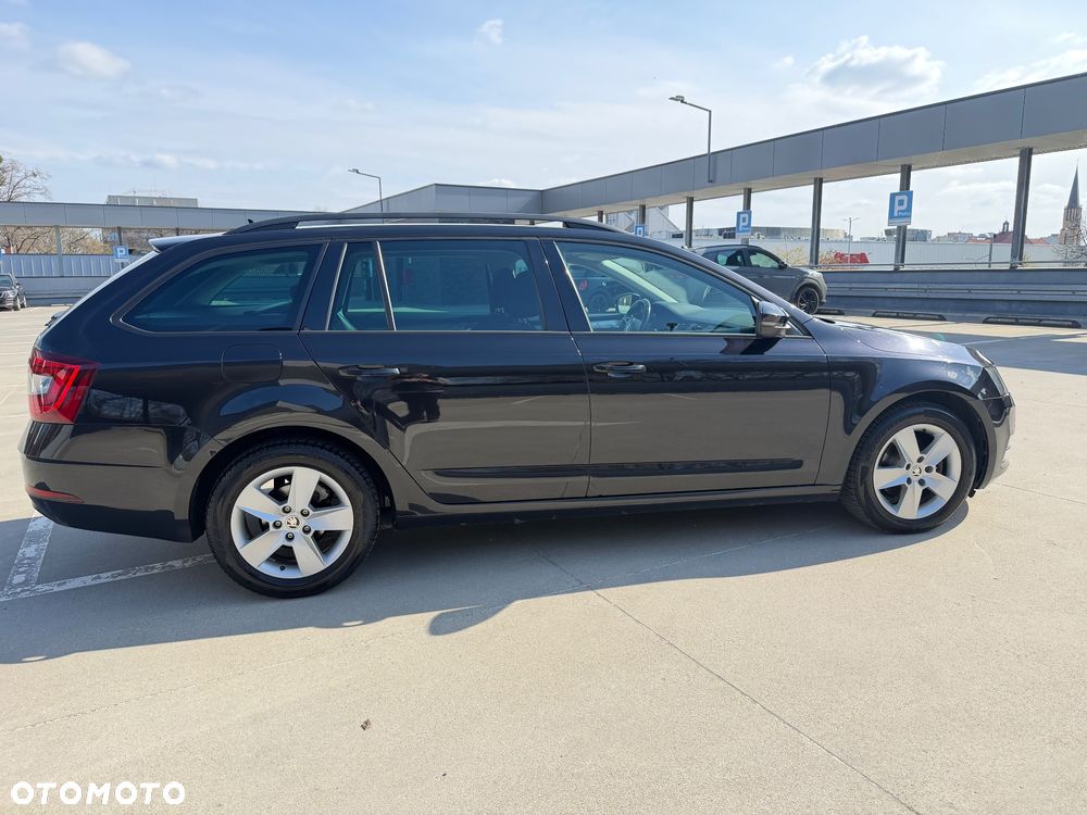 Skoda Octavia 1.6 TDI Drive DSG - 4