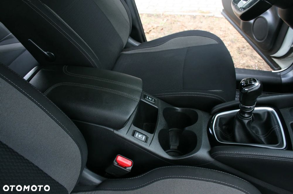 Nissan Qashqai 1.3 DIG-T Acenta - 18
