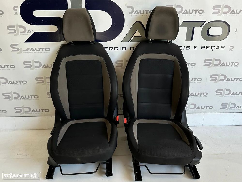 Conjunto Bancos - Fiat Tipo (2016) - 2