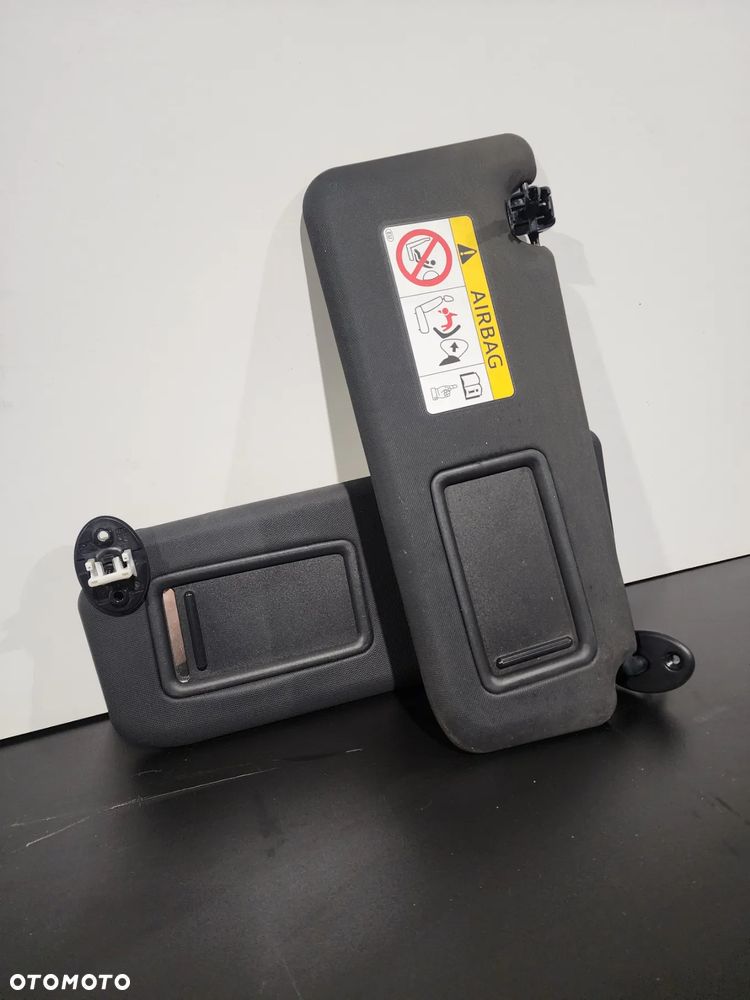 Toyota RAV4 IV daszek osłona przeciwsłoneczna - 1