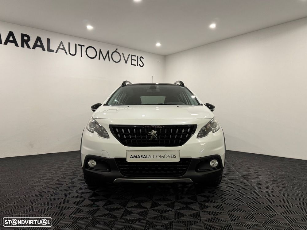 Peugeot 2008 1.6 BlueHDi GT Line - 3