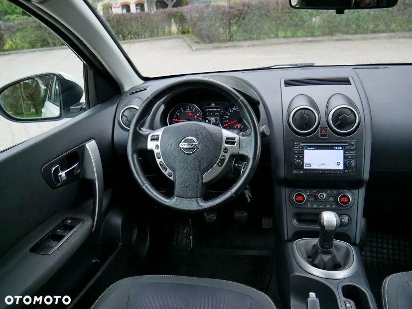 Nissan Qashqai 1.6 Tekna - 8