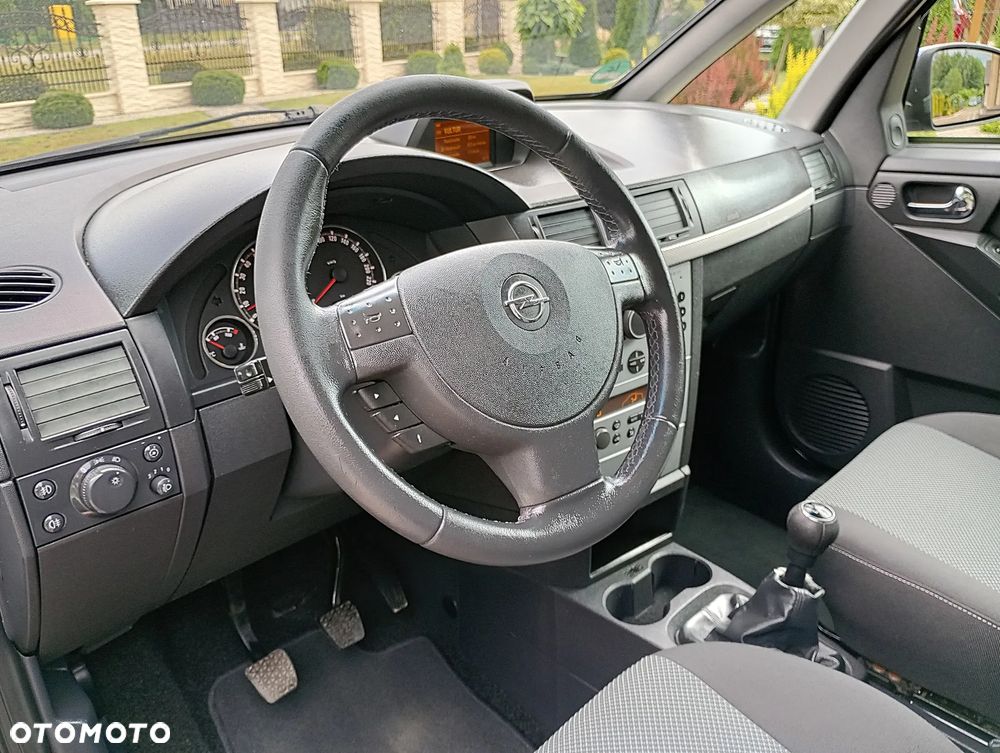 Opel Meriva 1.6 16V Easytronic Edition - 29