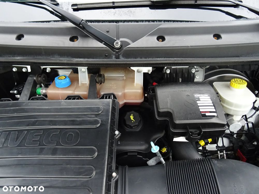 Iveco 35C16 Wywrotka 159tys km Klima Oryginał 160KM - 19