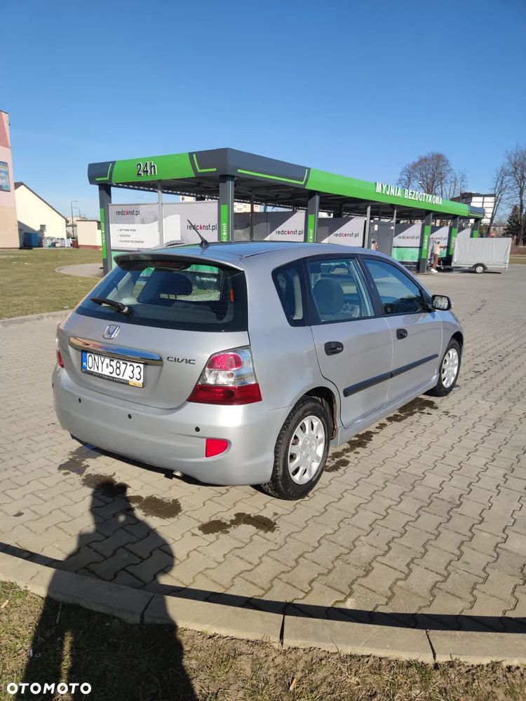 Honda Civic 1.4i LS - 2