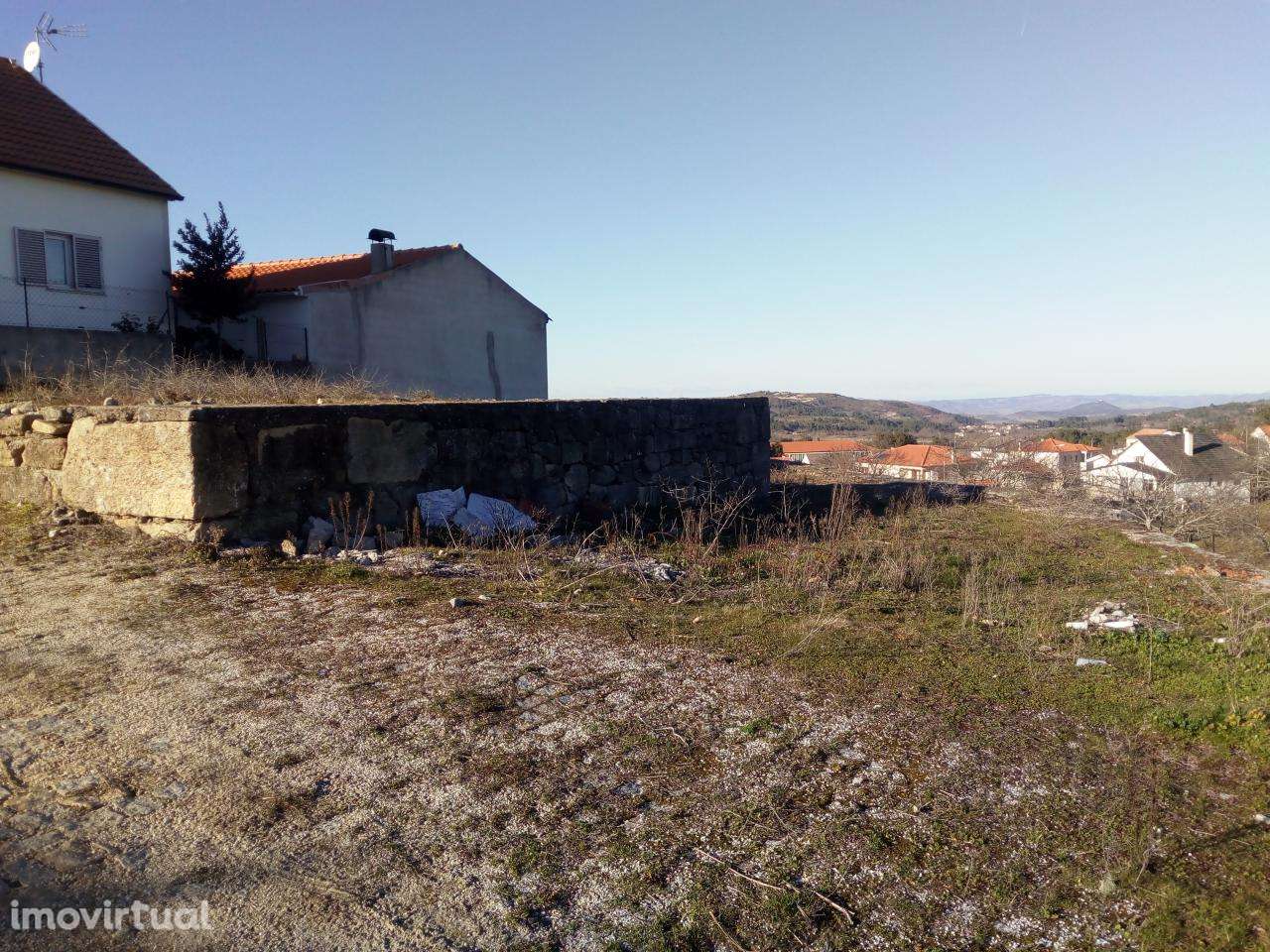 Lote Urbano em Penedono - Grande imagem: 3/5