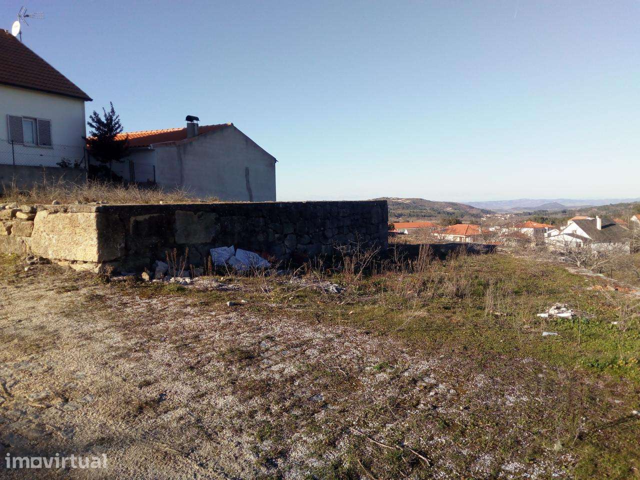 Lote Urbano em Penedono - Grande imagem: 3/5