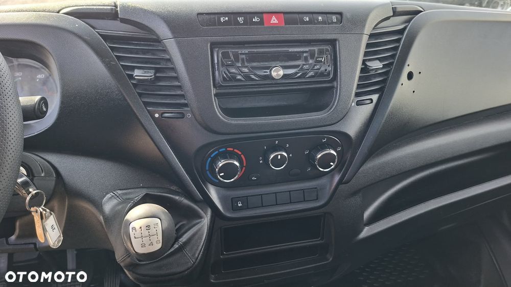 Iveco 35C13, 35C14, 35C15, 35C16, - 11