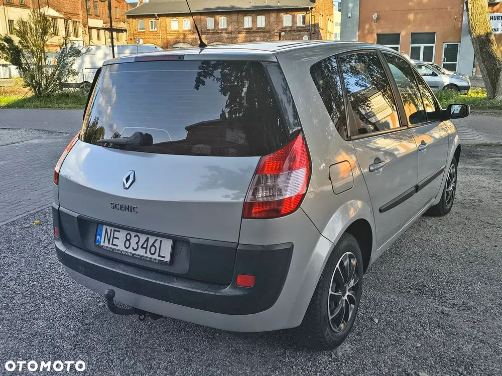 Renault Scenic 1.6 16V Confort Authentique - 11