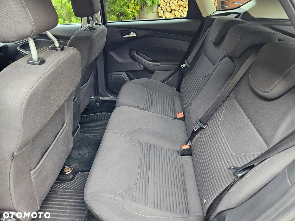 Ford Focus - 11