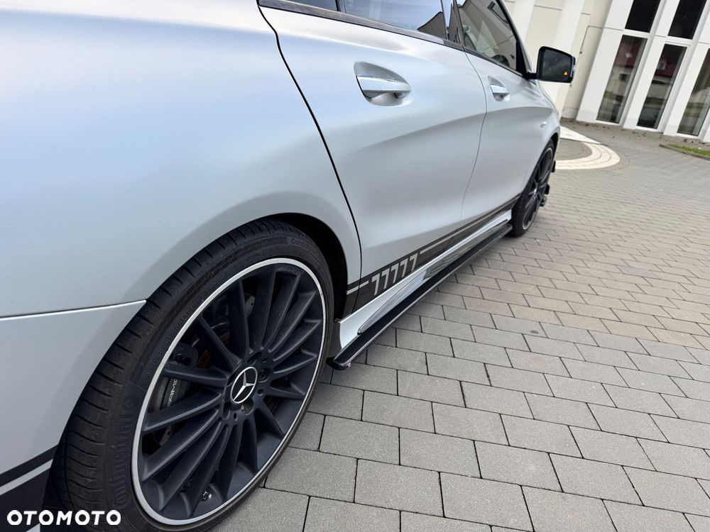 Mercedes-Benz CLA AMG 45 4-Matic - 9