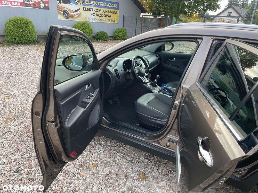 Kia Sportage 2.0 CRDI 4WD Spirit - 10