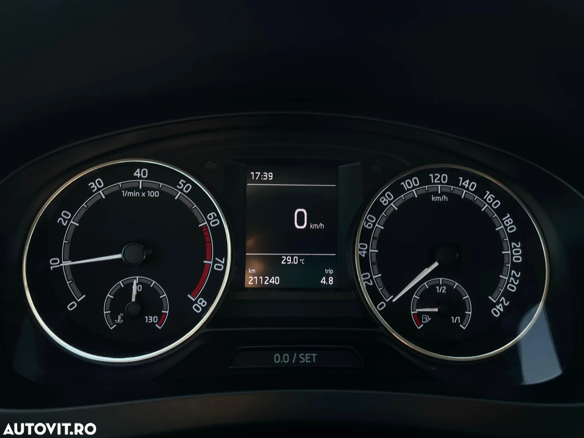 Skoda RAPID 1.0 TSI Style - 16
