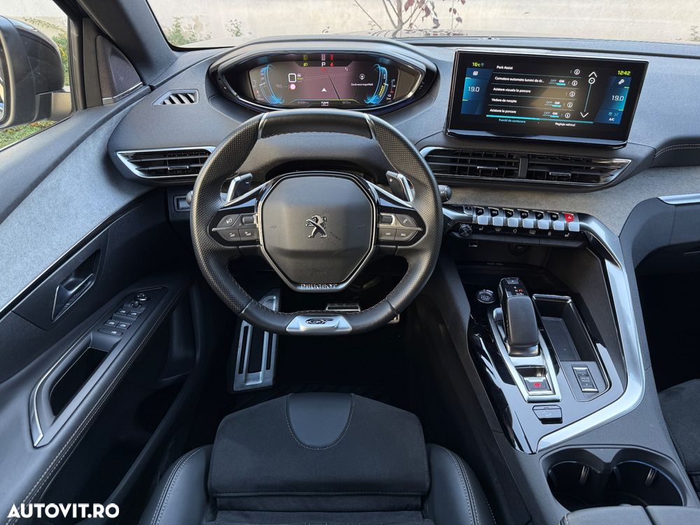 Peugeot 3008 PHEV 300 EAT8 4X4 GT - 8