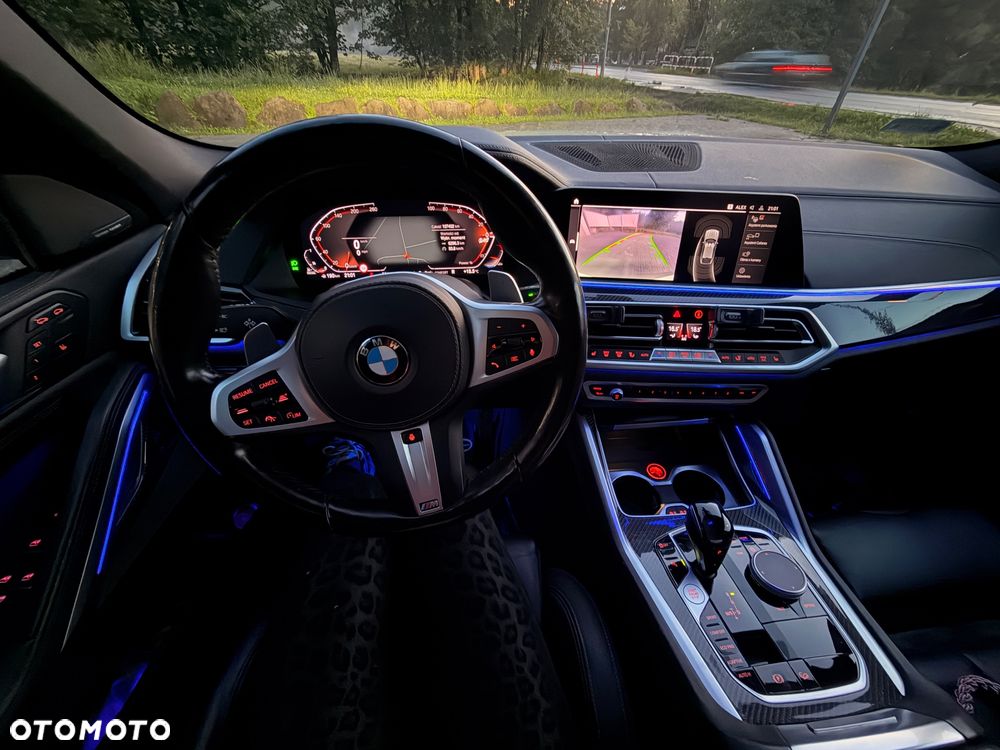 BMW X6 xDrive40d mHEV - 28