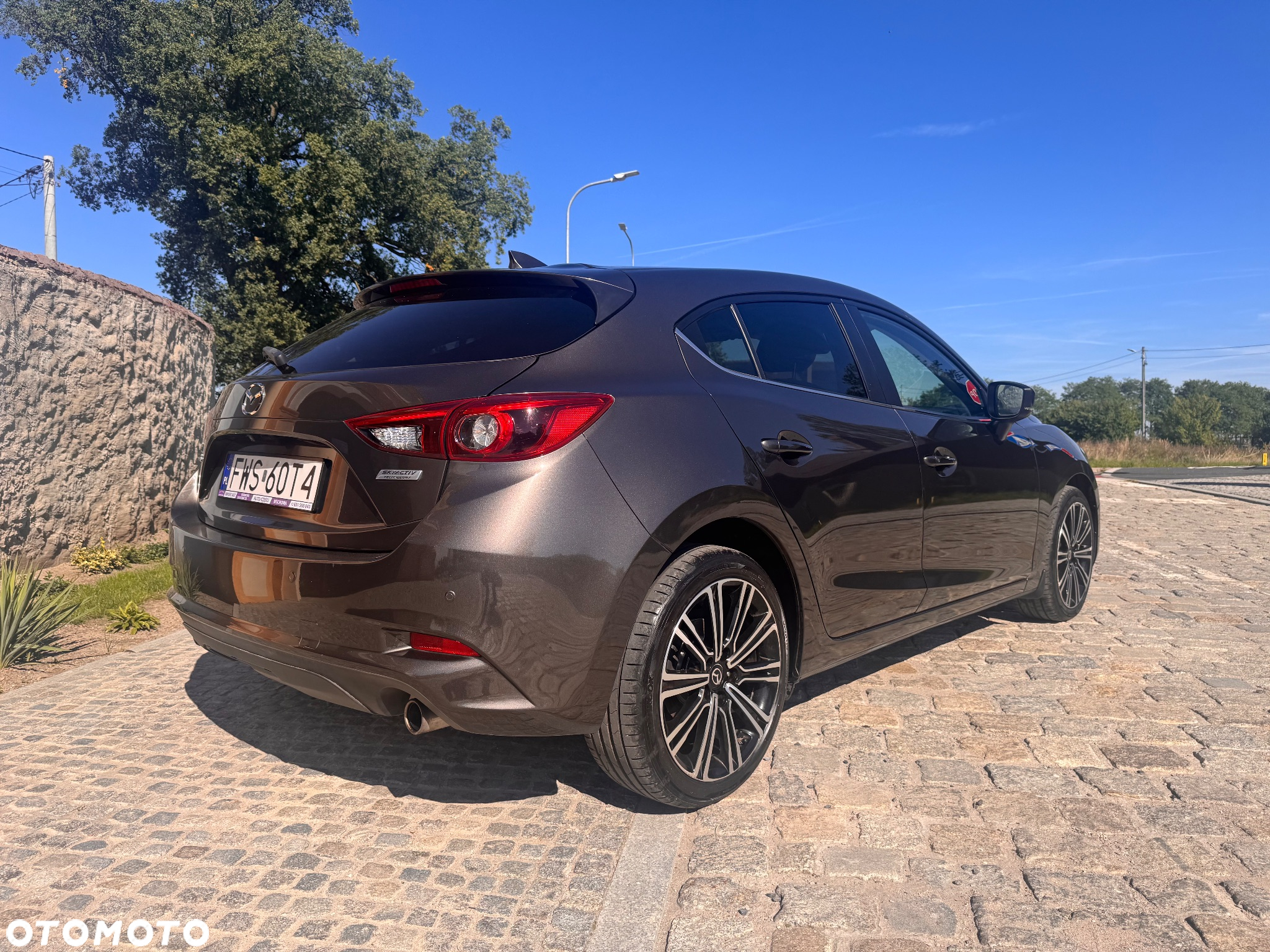 Mazda 3 SKYACTIV-G 120 NAKAMA - 27