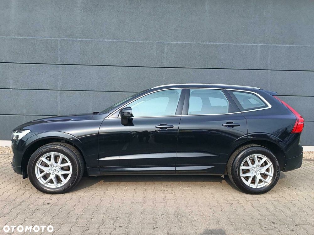 Volvo XC 60 T4 Momentum Pro - 10