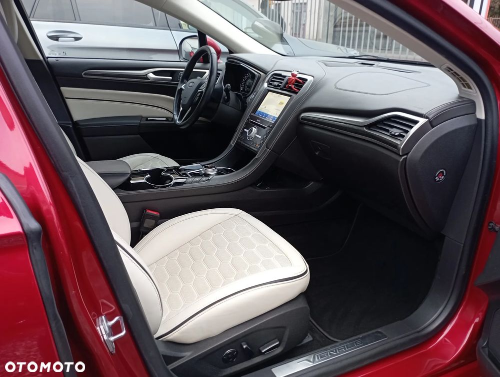 Ford Mondeo 2.0 EcoBlue Vignale Plus - 9