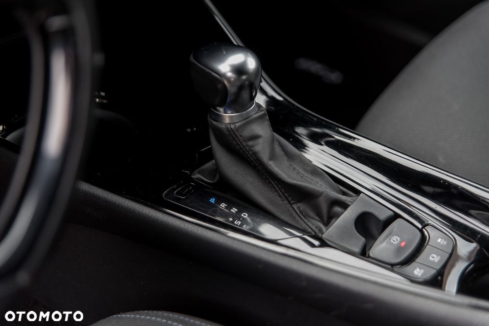 Toyota C-HR 2.0 Business-Edition - 27