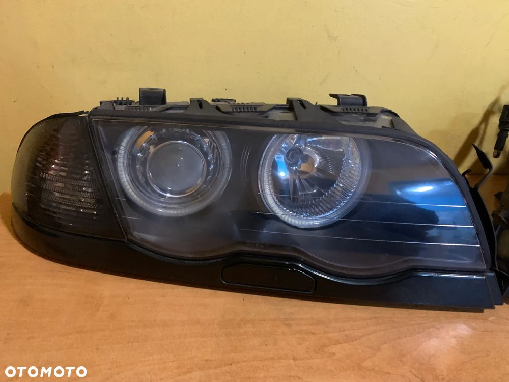 BMW E46 LAMPA PRAWA LEWA PRZEDNIA 0301089206 - 2