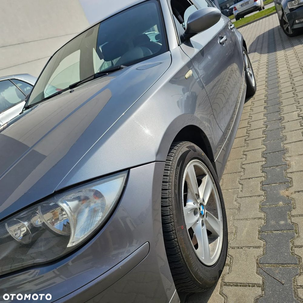 BMW Seria 1 120d - 9