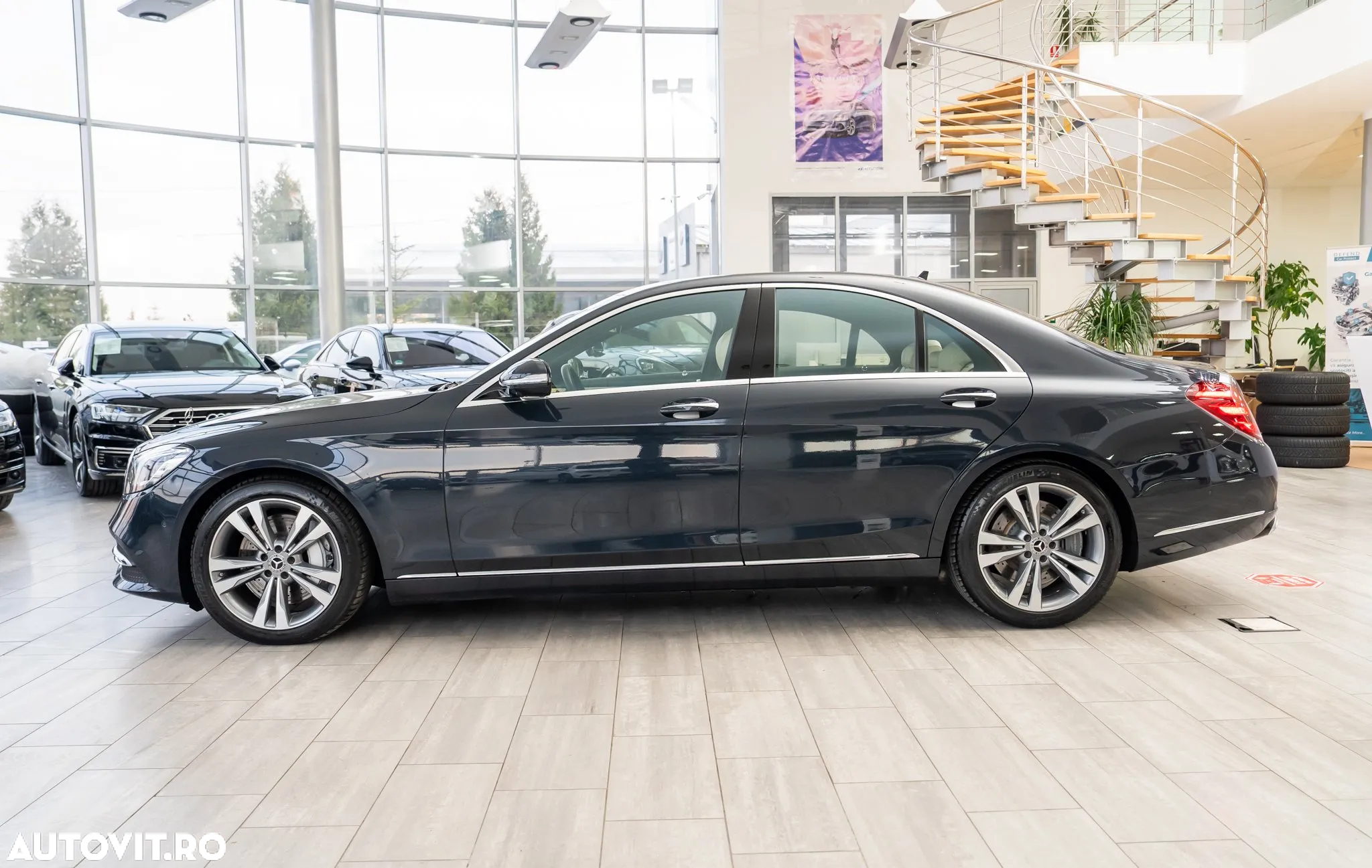 Mercedes-Benz S 560 4Matic 9G-TRONIC - 11