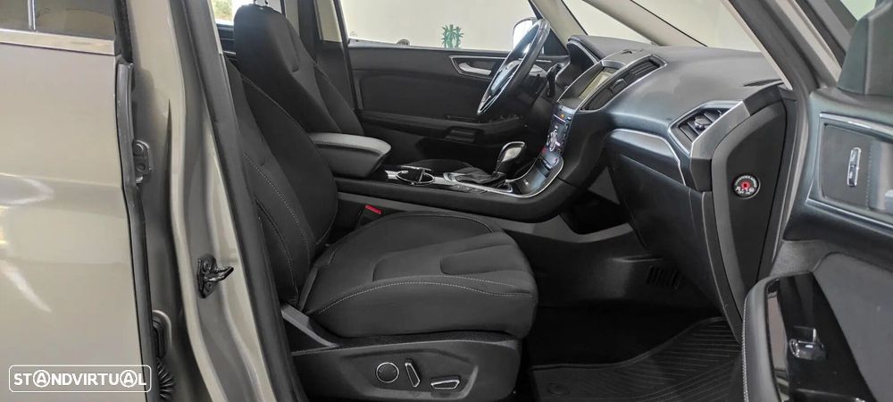 Ford S-Max 2.0 TDCi Titanium Powershift - 28
