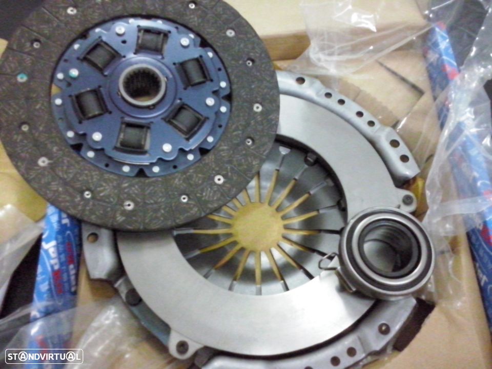 Kit embraiagem Toyota Dyna Hiace Hilux 236 mm NOVO - 1