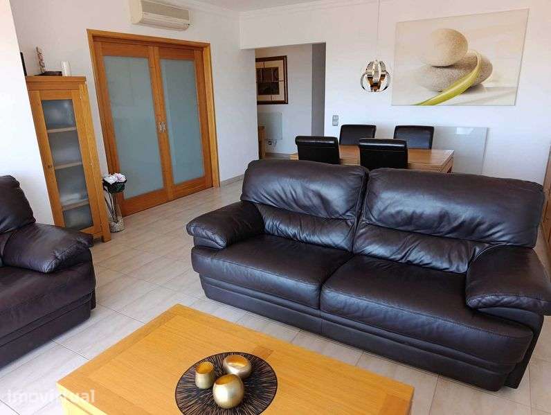 T2 Excelentes áreas, Garagem, Piscina, Vistas - Grande imagem: 5/12