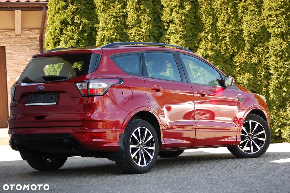 Ford Kuga 2.0 TDCi 4x4 ST-Line - 35