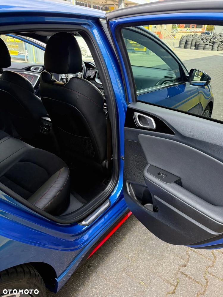 Kia Ceed - 20