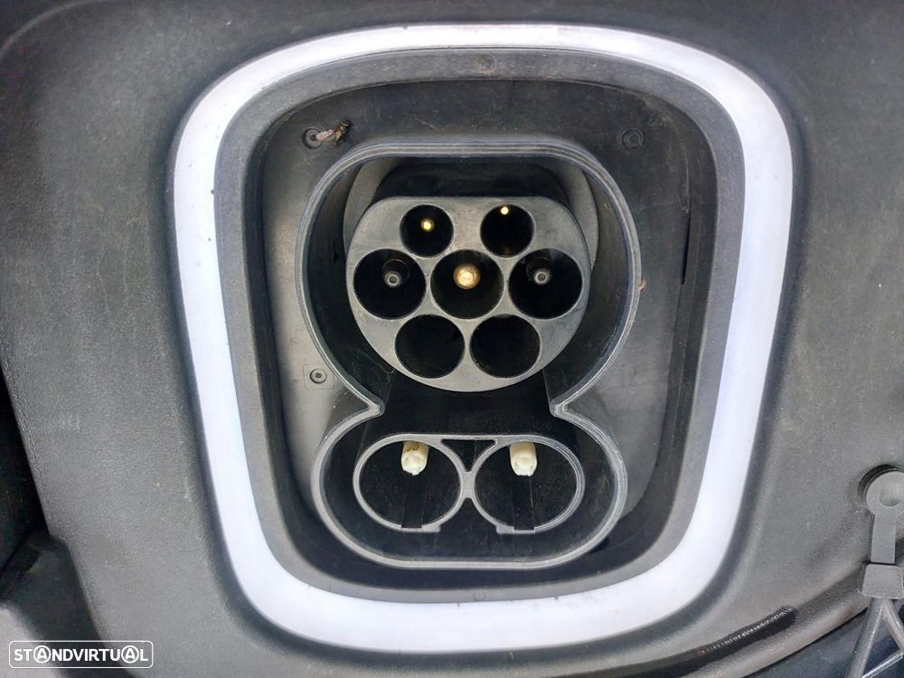 Hyundai Kauai EV 64 kWh Premium - 12