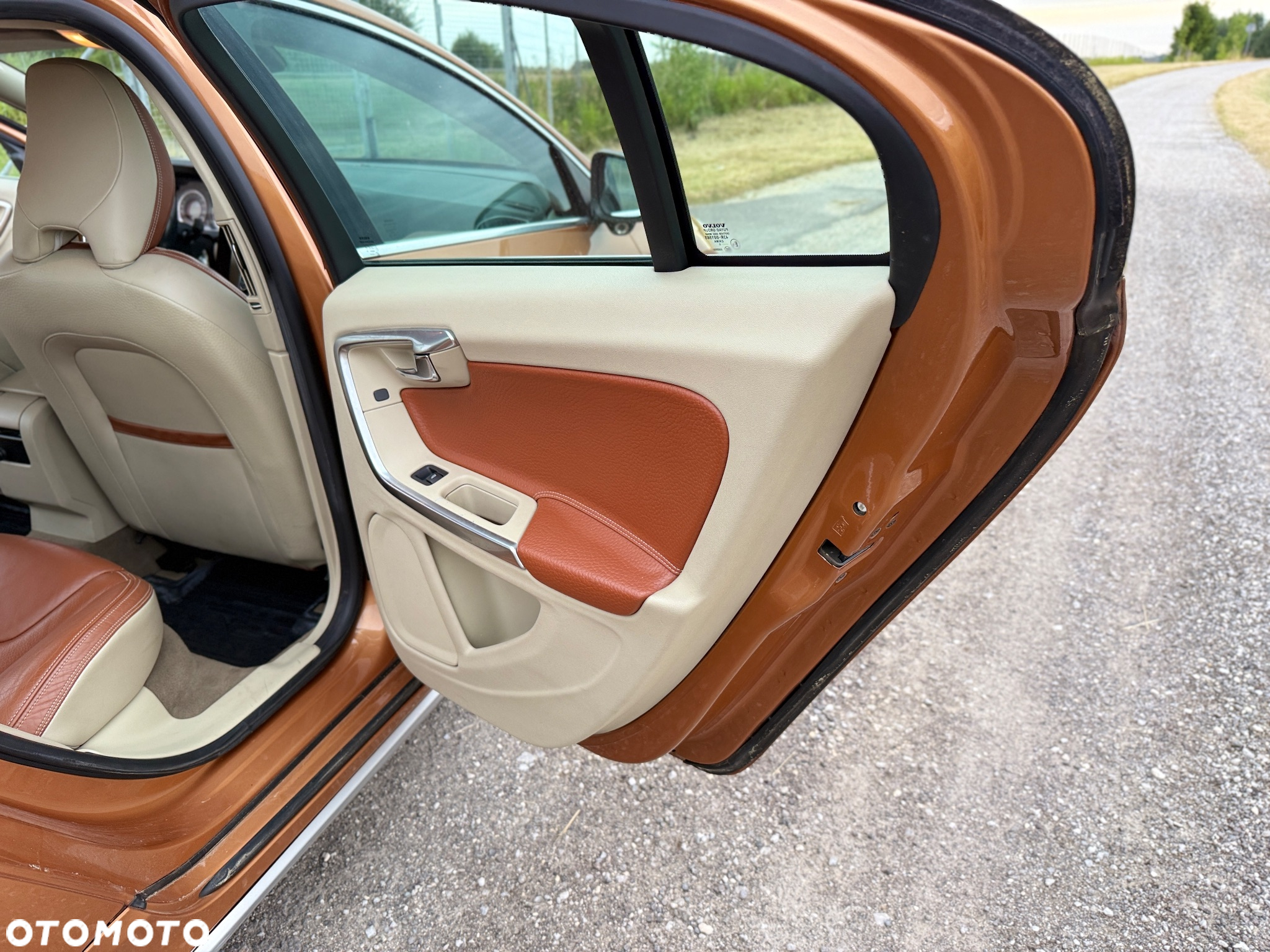 Volvo S60 - 15