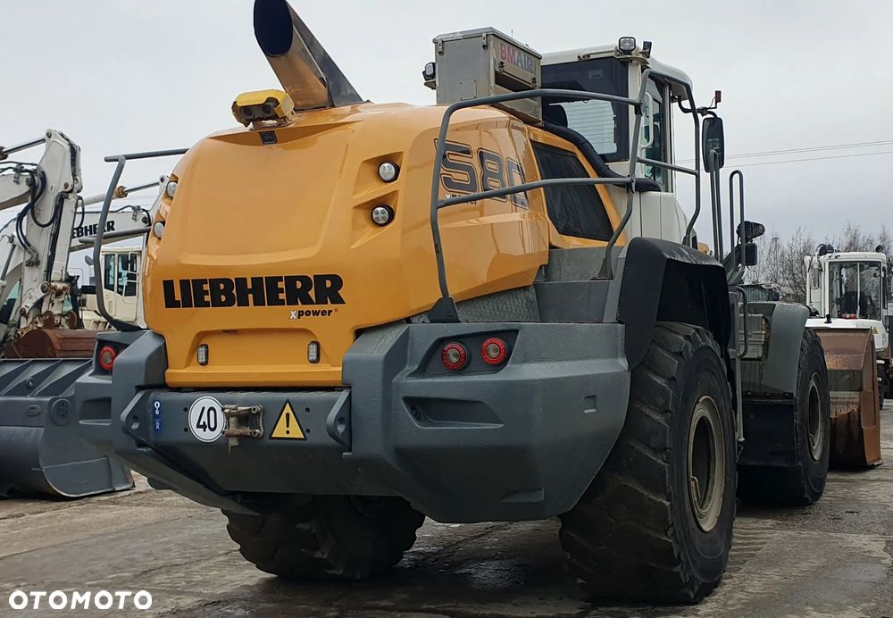 Liebherr L580 - 8