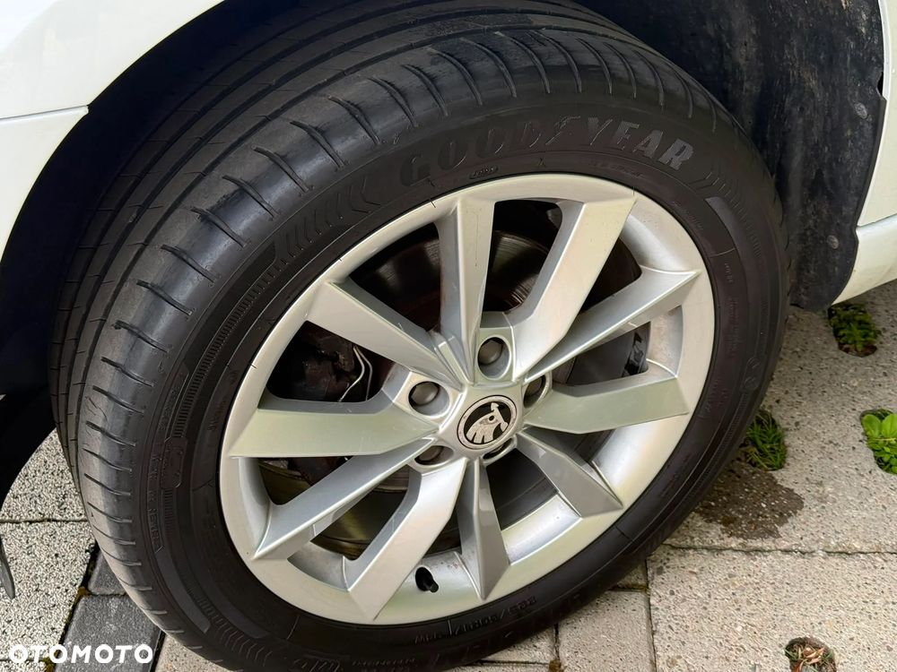 Skoda Yeti 2.0 TDI DPF 4x4 Edition - 10