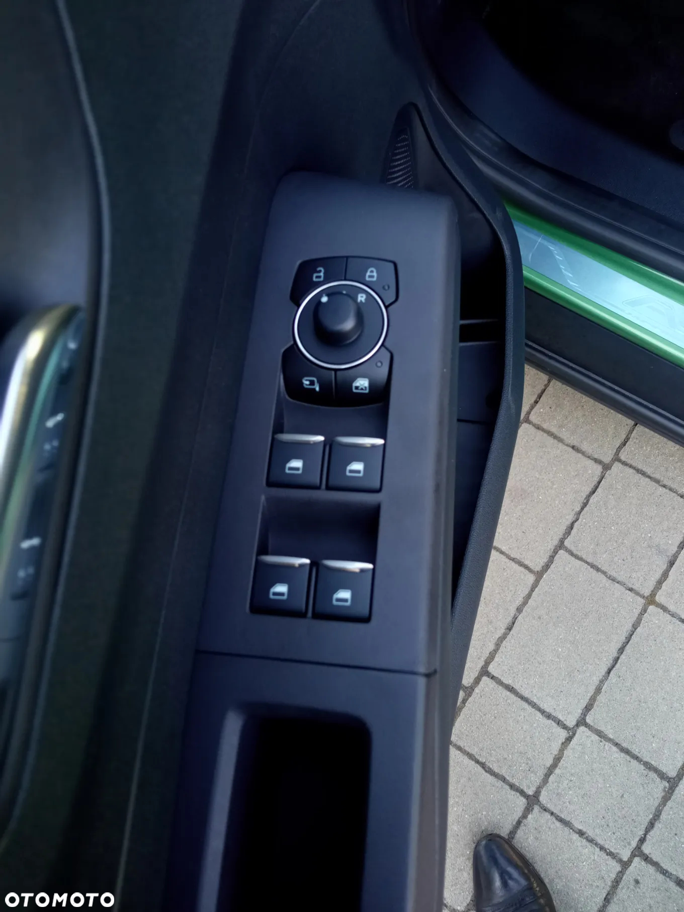 Ford Tourneo Courier 1.0 EcoBoost Active - 13