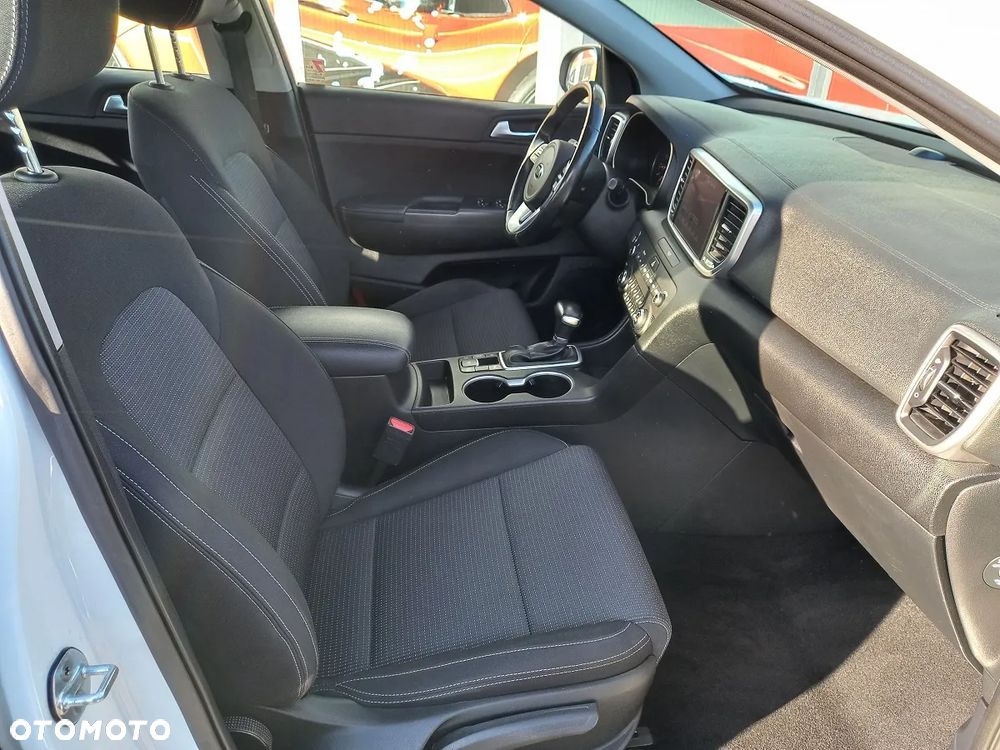 Kia Sportage 1.6 T-GDI Business Line 4WD DCT - 18