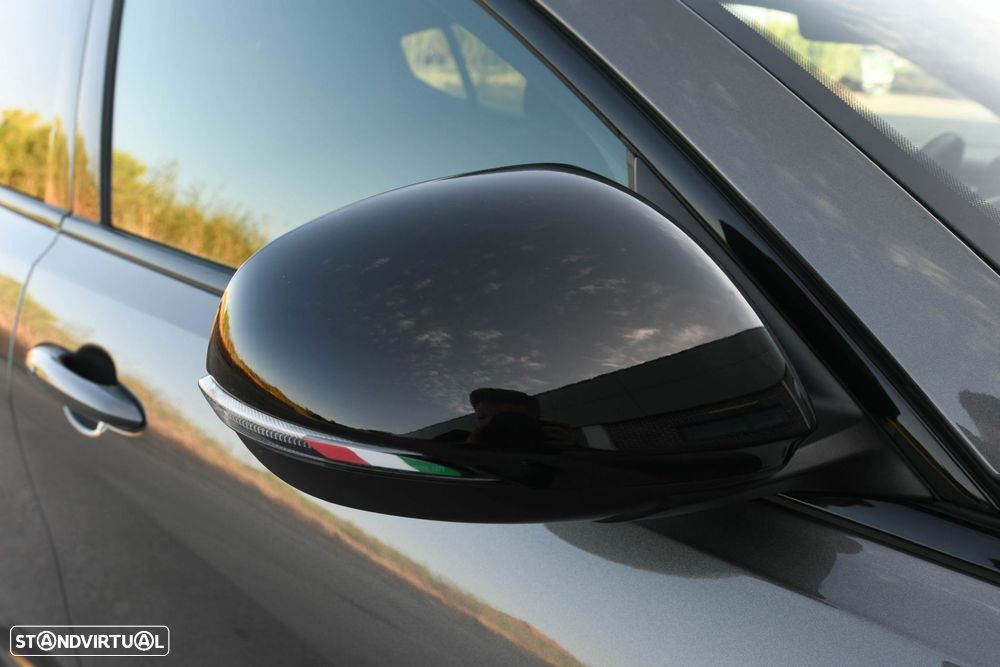 Alfa Romeo Tonale 1.5 Hybrid Edizione Speciale - 33