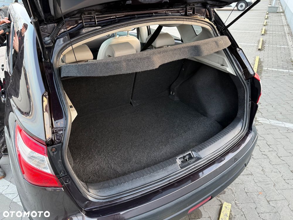Nissan Qashqai 2.0 I-Way CVT - 17