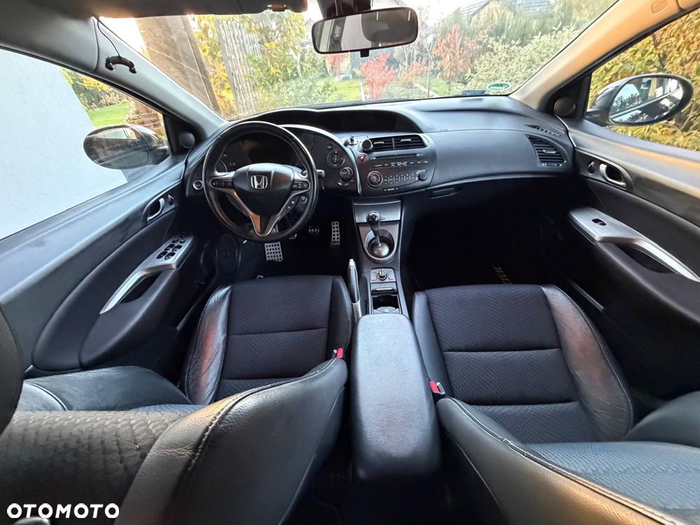 Honda Civic - 30