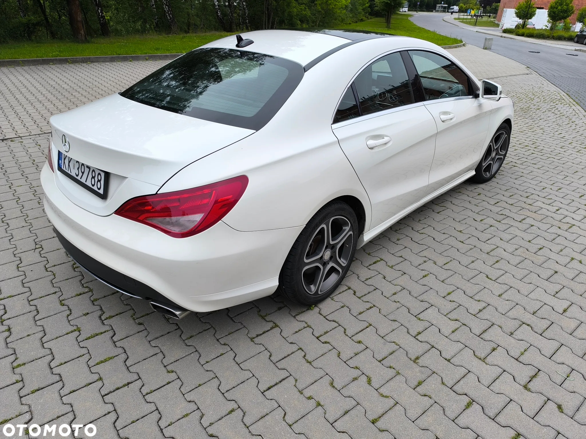 Mercedes-Benz CLA 250 7G-DCT - 8